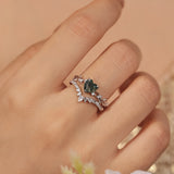 Everlasting Heart Cut Moss Agate Ring©