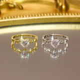Everlasting Heart Cut Moissanite Ring©
