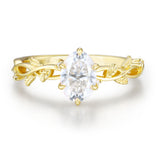 Everlasting Oval Cut Moissanite Ring©