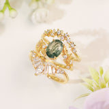 Between the Leaf Oval Cut Moss Agate Ring©