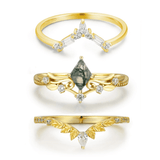 Victorian Lace Moss Agate©, Monte Arc, and Woodland Ring Set (Yellow Gold)