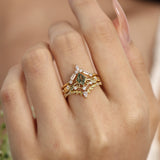 Victorian Lace Moss Agate Ring (Yellow Gold) ©