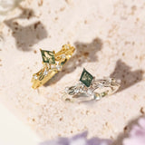 Victorian Lace Moss Agate Ring (Yellow Gold) ©