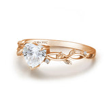 Everlasting Heart Cut Moissanite Ring©