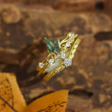 Victorian Lace Moss Agate Ring (Yellow Gold) ©
