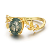 Between the Leaf Oval Cut Moss Agate Ring©