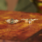 Glowing Orchid Band (Yellow Gold)