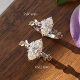 Everlasting Marquise Cut Moissanite Ring©