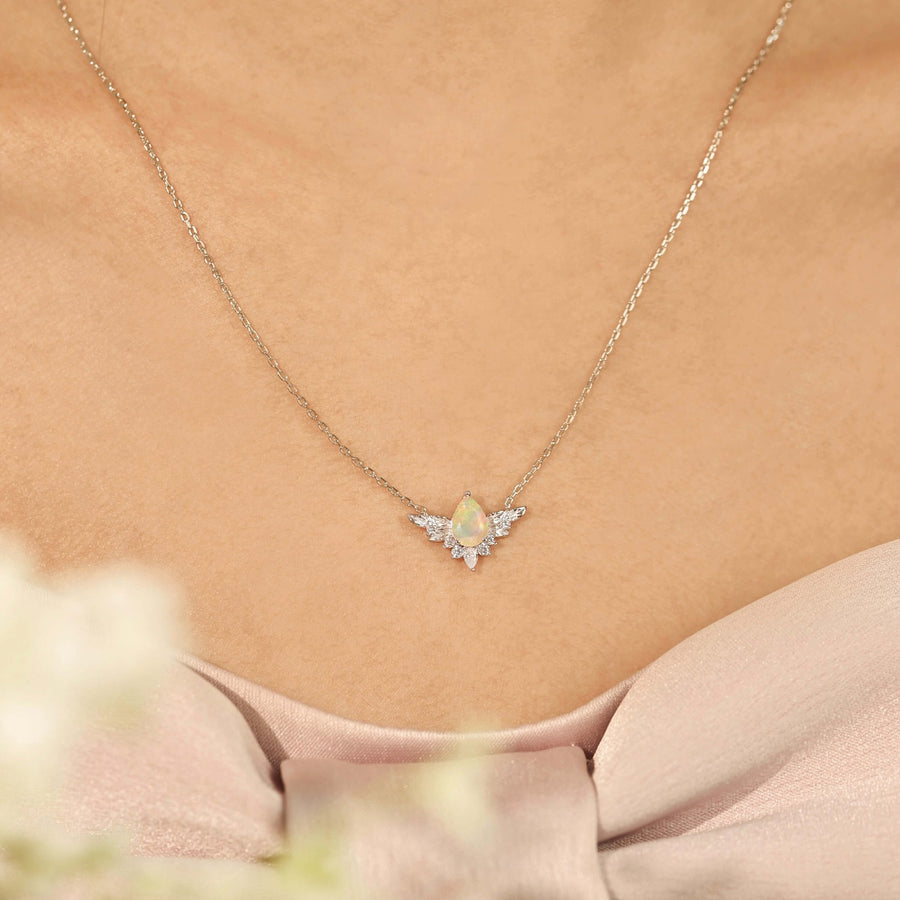 To Bloom Again Opal White Gold Necklace