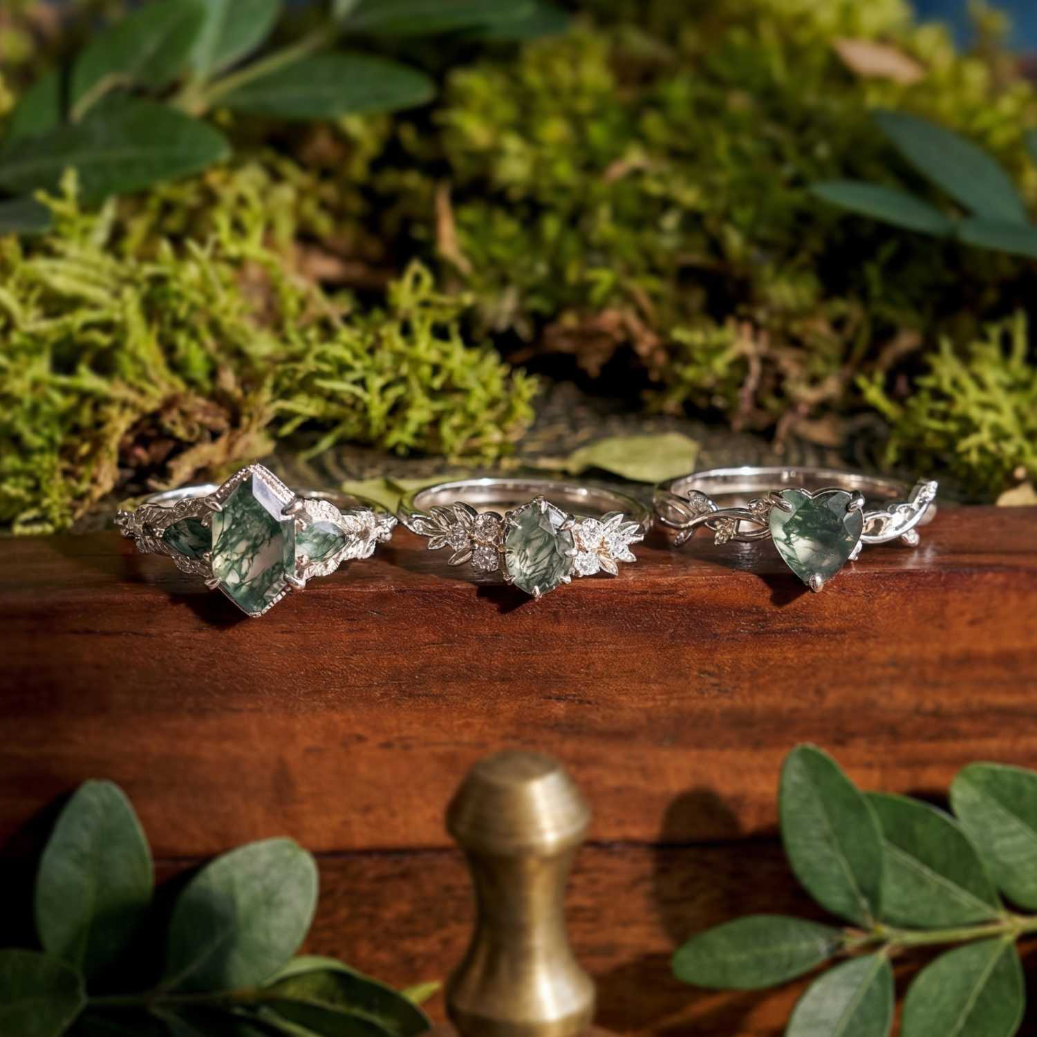 Wildflower Moss Agate Ring© – Azura New York