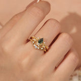 Crest Band (Yellow Gold)