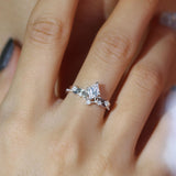 Victorian Lace Moissanite Ring©