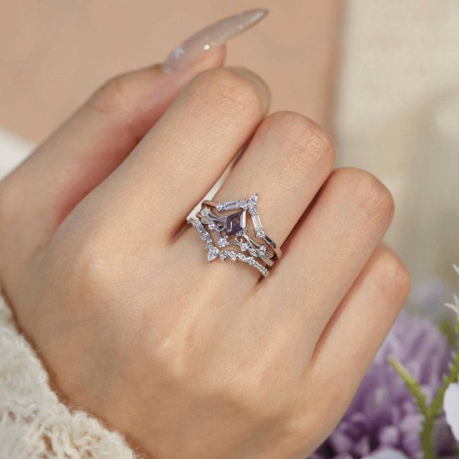 Victorian Lace Alexandrite©, Monte Arc, and Woodland Ring Set (White Gold)