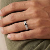 Oakleaf Black Onyx Ring (Male)
