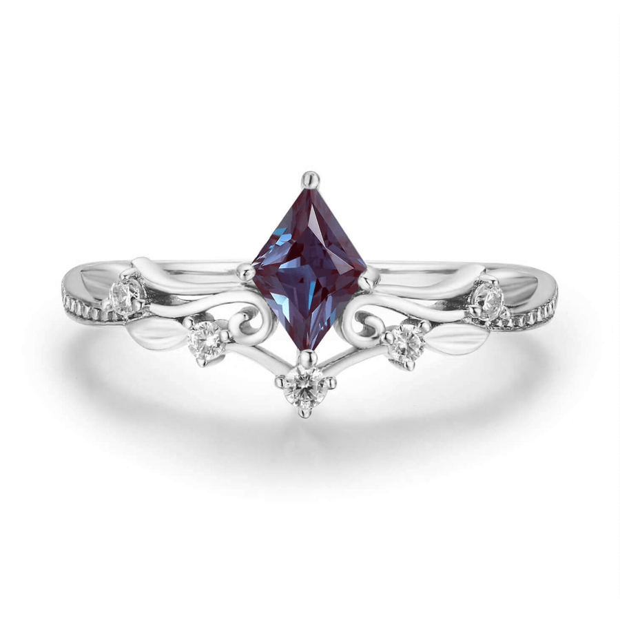 Victorian Lace Alexandrite Ring©