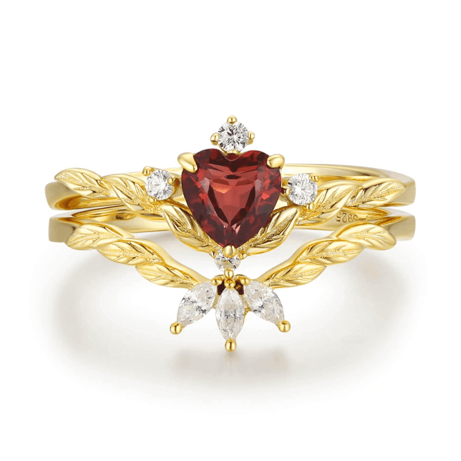 Flaming Heart Red Garnet Yellow Gold Ring Set©