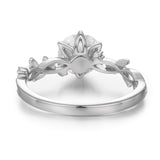 Everlasting Round Moissanite Ring©