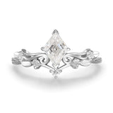 Victorian Lace Moissanite Ring©