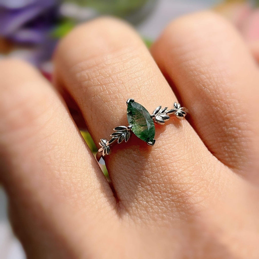 Mossy Trail Marquise Ring