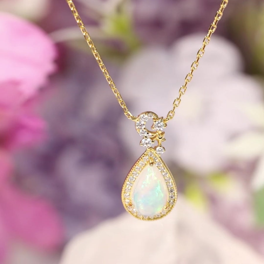 Starbrite Opal Yellow Gold Necklace