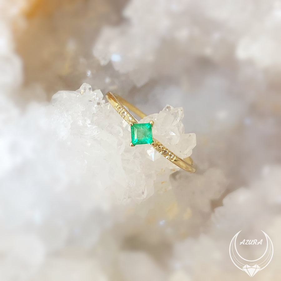 Princess Cut Square Colombian Emerald Ring