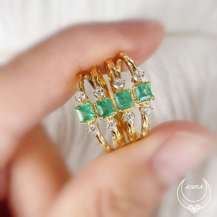 Emerald Unity Ring