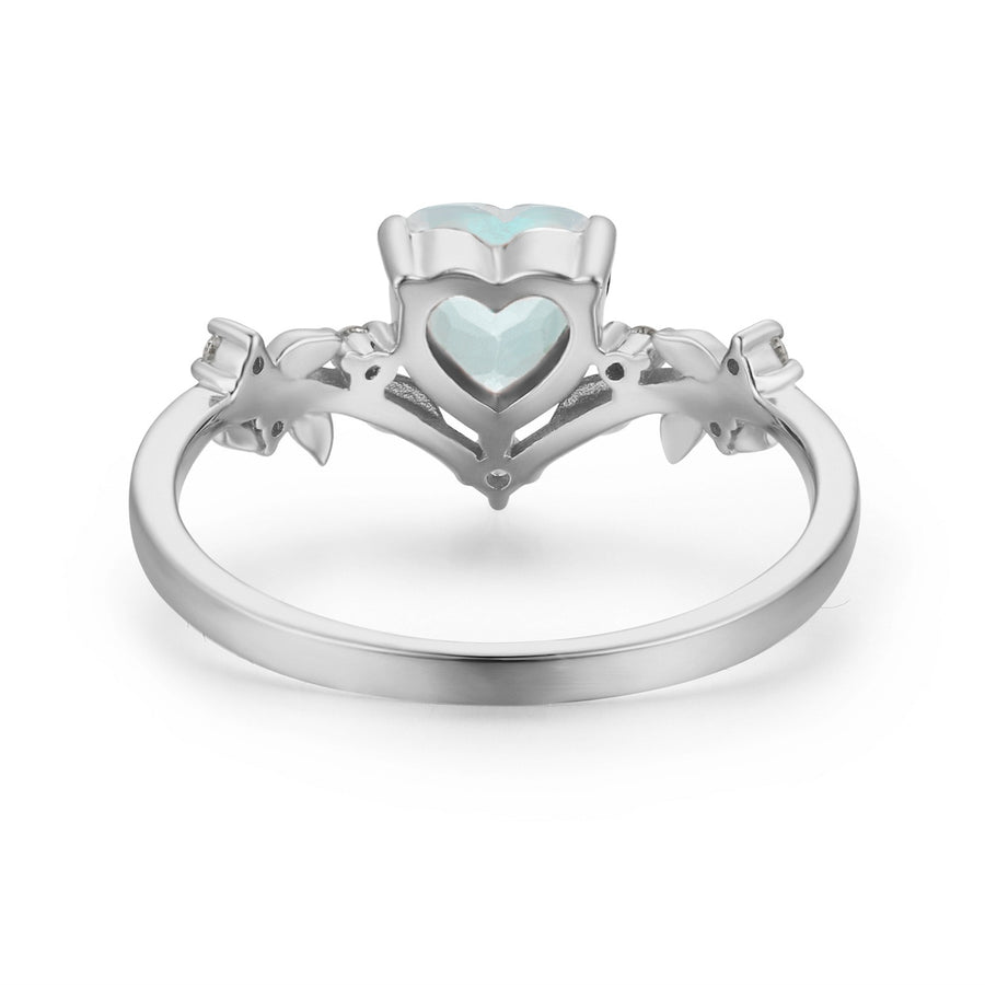 Heart’s Desire Aquamarine Ring (White Gold)©